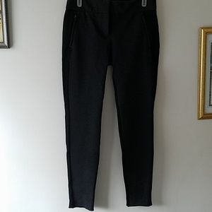 Ann Taylor 2 tone skinny pants.